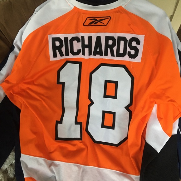 2010 Philadelphia Flyers Mike Richards Uniform - Picture 3 of 3